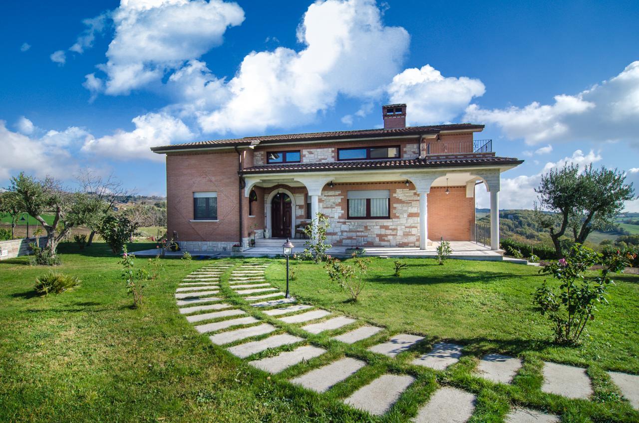 B&B Da Mary Matrice Zewnętrze zdjęcie